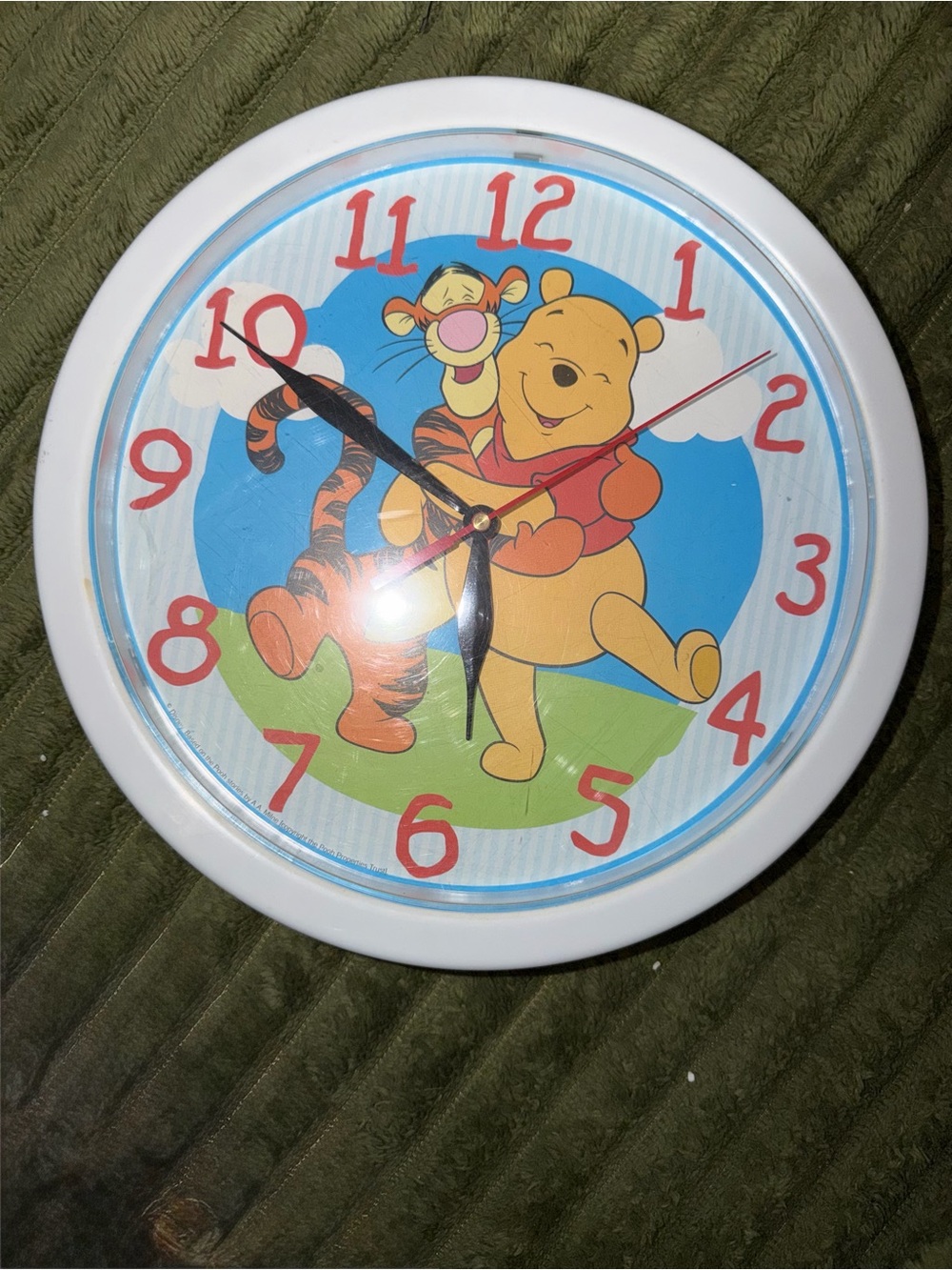 Y2K Disney Winnie the Pooh & Tigger Wall Clock